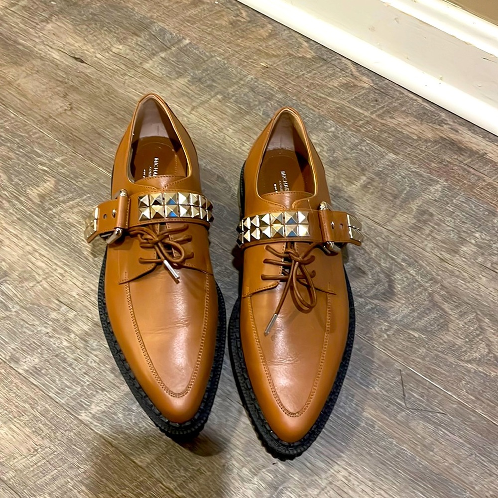 Michael Kors collection brown loafer size 6